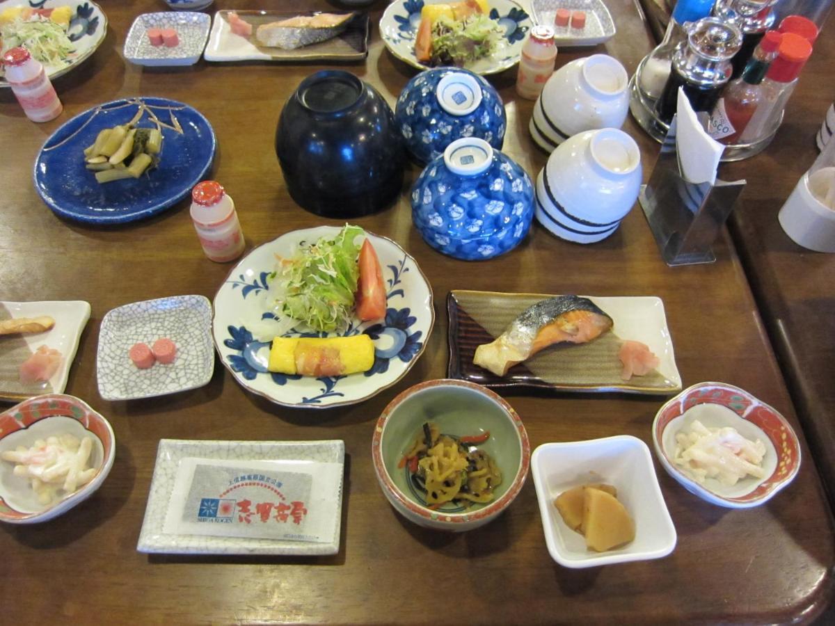 Shiga Riverside Hotel Яманучи Екстериор снимка
