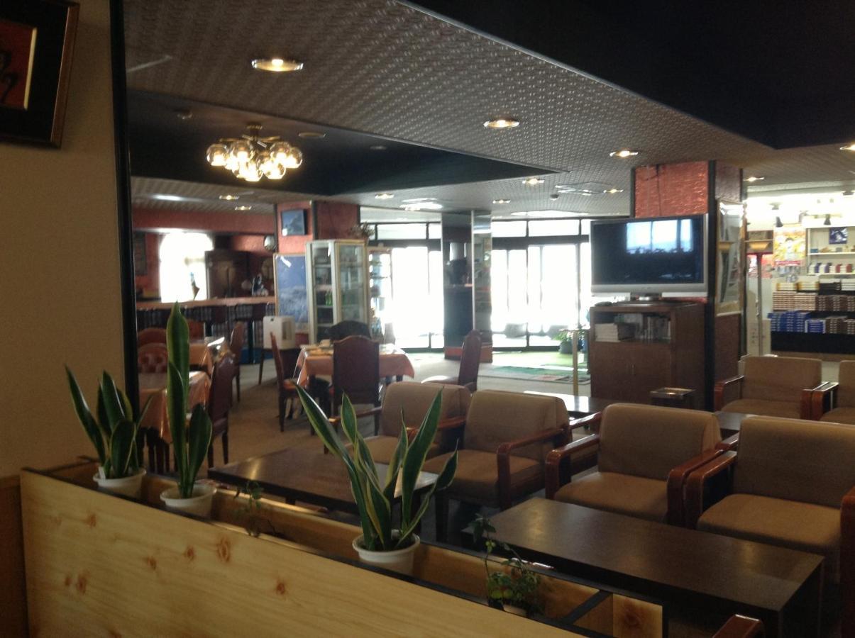 Shiga Riverside Hotel Яманучи Екстериор снимка