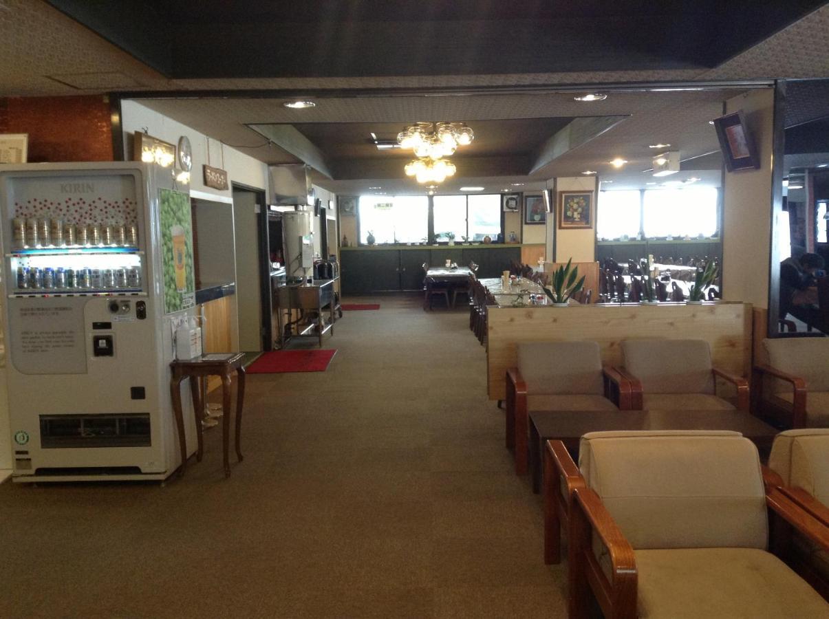 Shiga Riverside Hotel Яманучи Екстериор снимка
