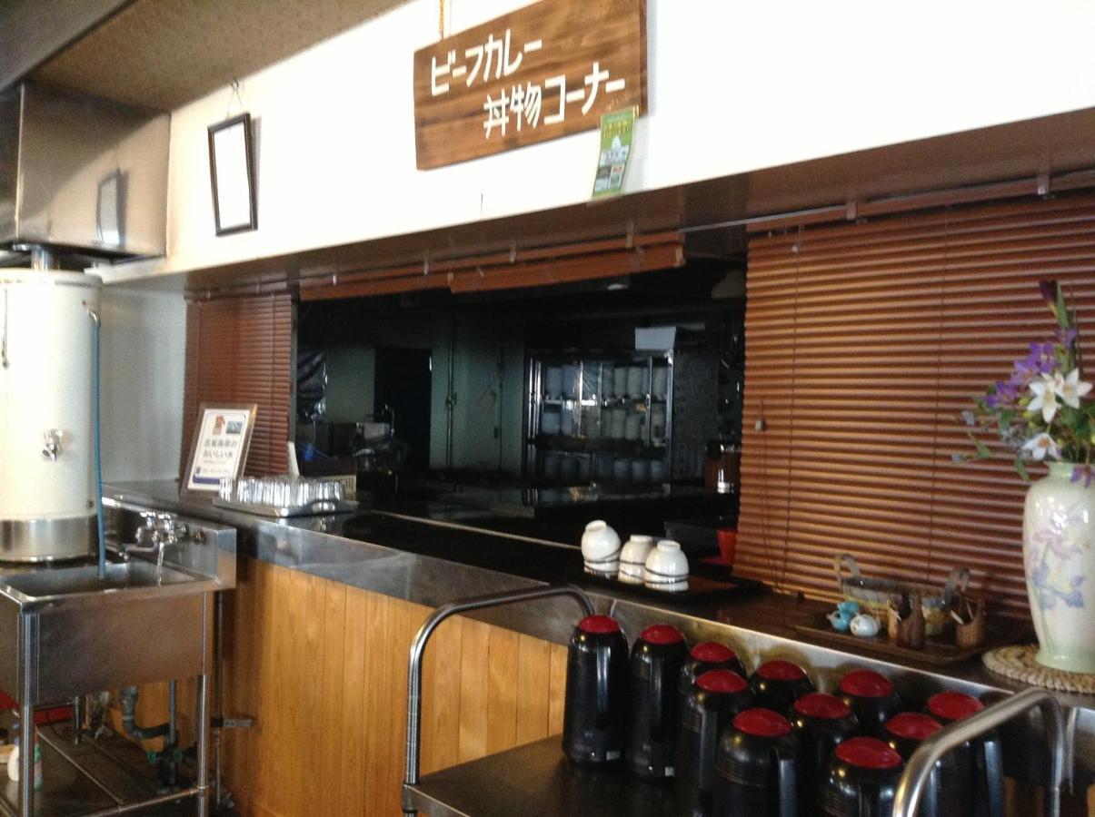 Shiga Riverside Hotel Яманучи Екстериор снимка